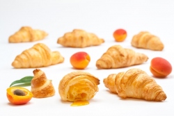 croissant_mini_apricot.jpg