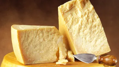 Parmezán alebo parmazán? Ktorý je ten pravý?