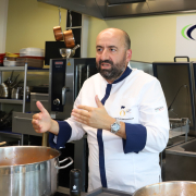 Riccardo Lucque: Seafood vyžaduje rýchly servis